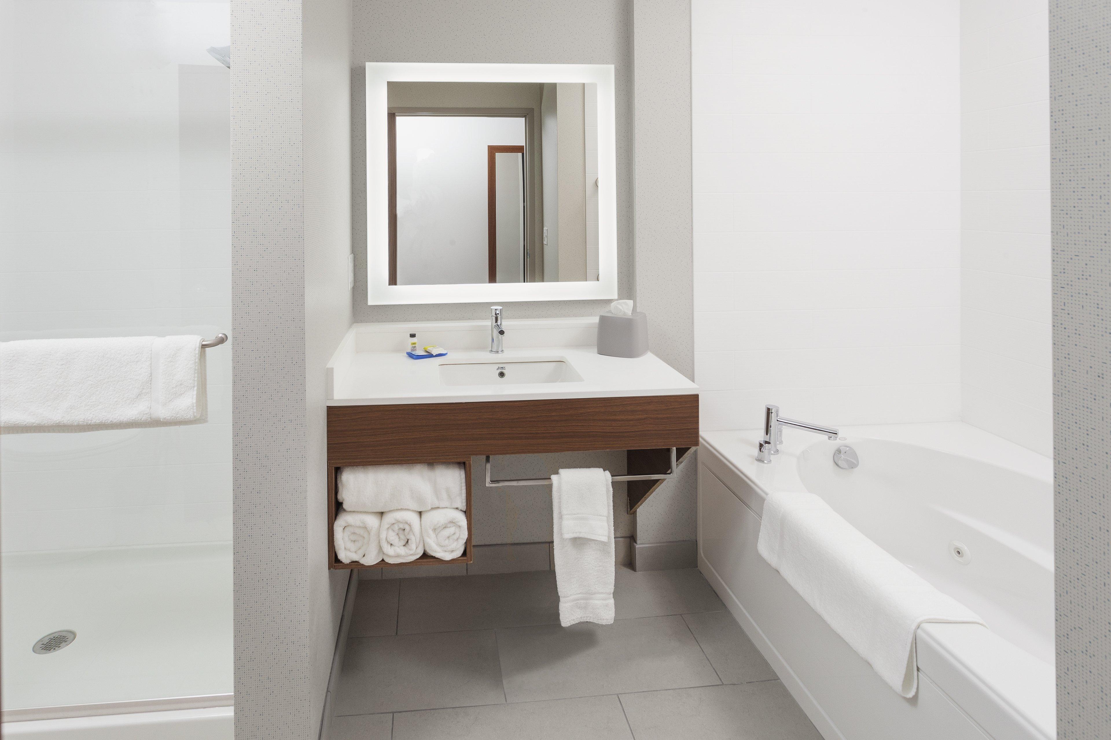 Holiday Inn Express & Suites - Hudson I-94 By Ihg Bagian luar foto